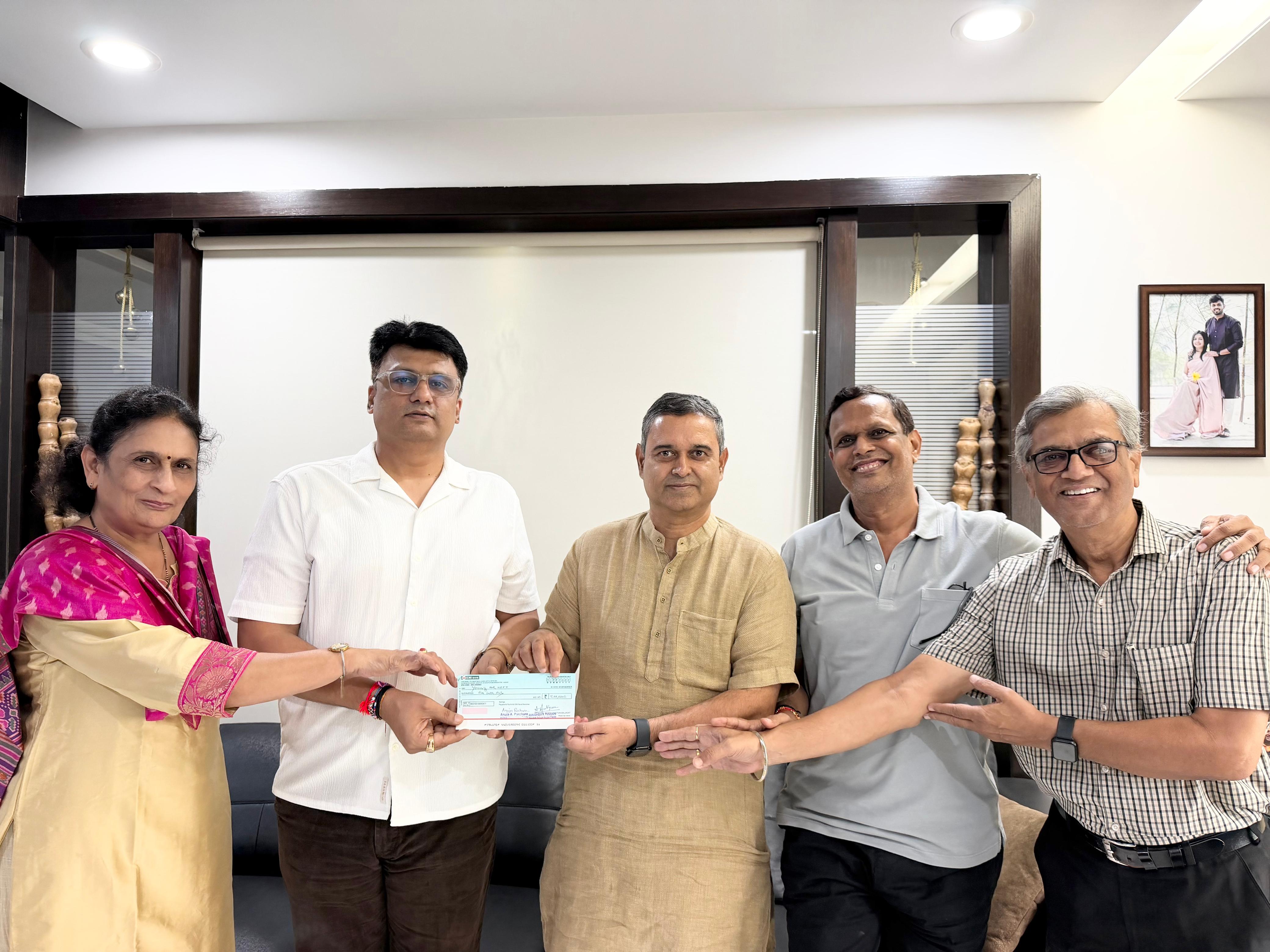 Deendayal Shodh Sansthan, Chitrakoot hit by floods  Baljagat extends Rs 12 lakh aid for revival